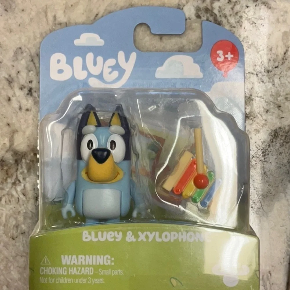 Bluey & xylophone action figure new nwt kids action Figure play